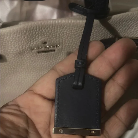 Kate Spade Yellow and tan Crossbody Bag with Structured Design - Picture 4 of 16